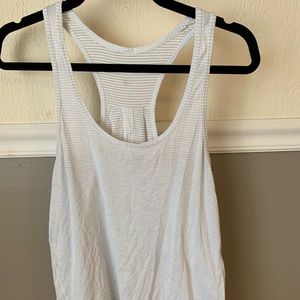 Lululemon tank top.